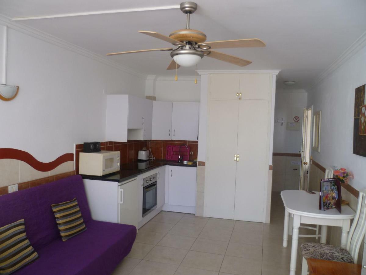 Elana Apartment With Free Wifi Costa Del Silencio Exterior foto